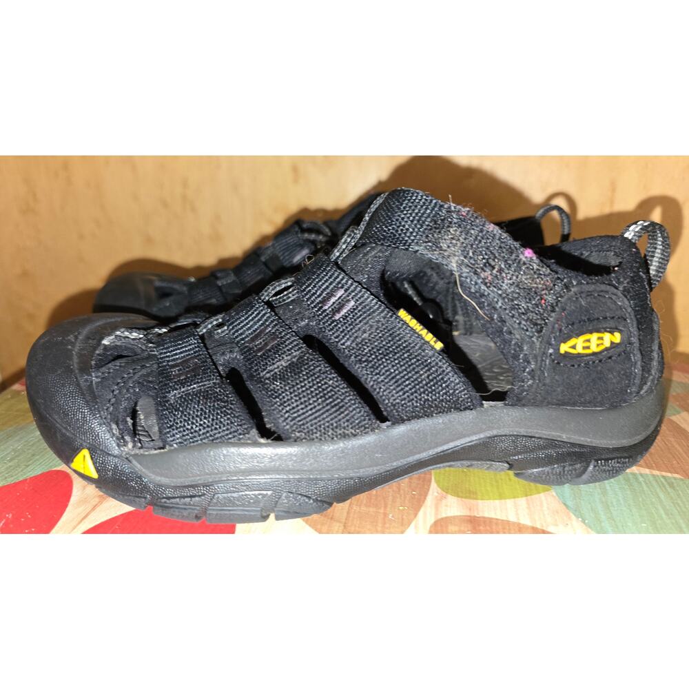 Keen Kids (Size 2)